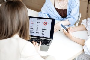 How Online Casino Progressive Jackpot Mechanics Work: Seeding, Networks, and Smart Selection
